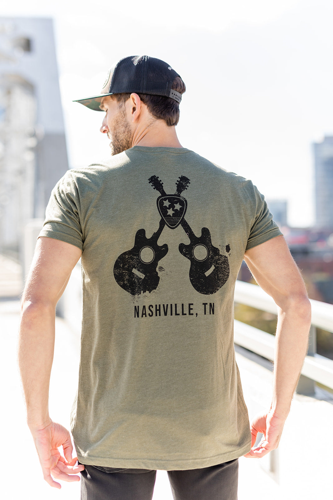 Nashville Crossed Guitars T-Shirt - Military Green -